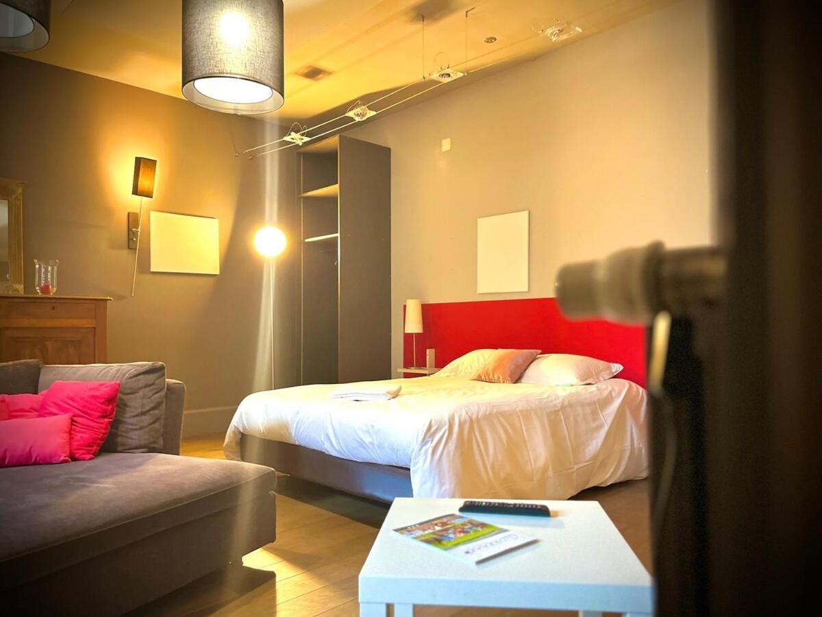 Home - Robillard - Sejour A Auxerre Exterior foto